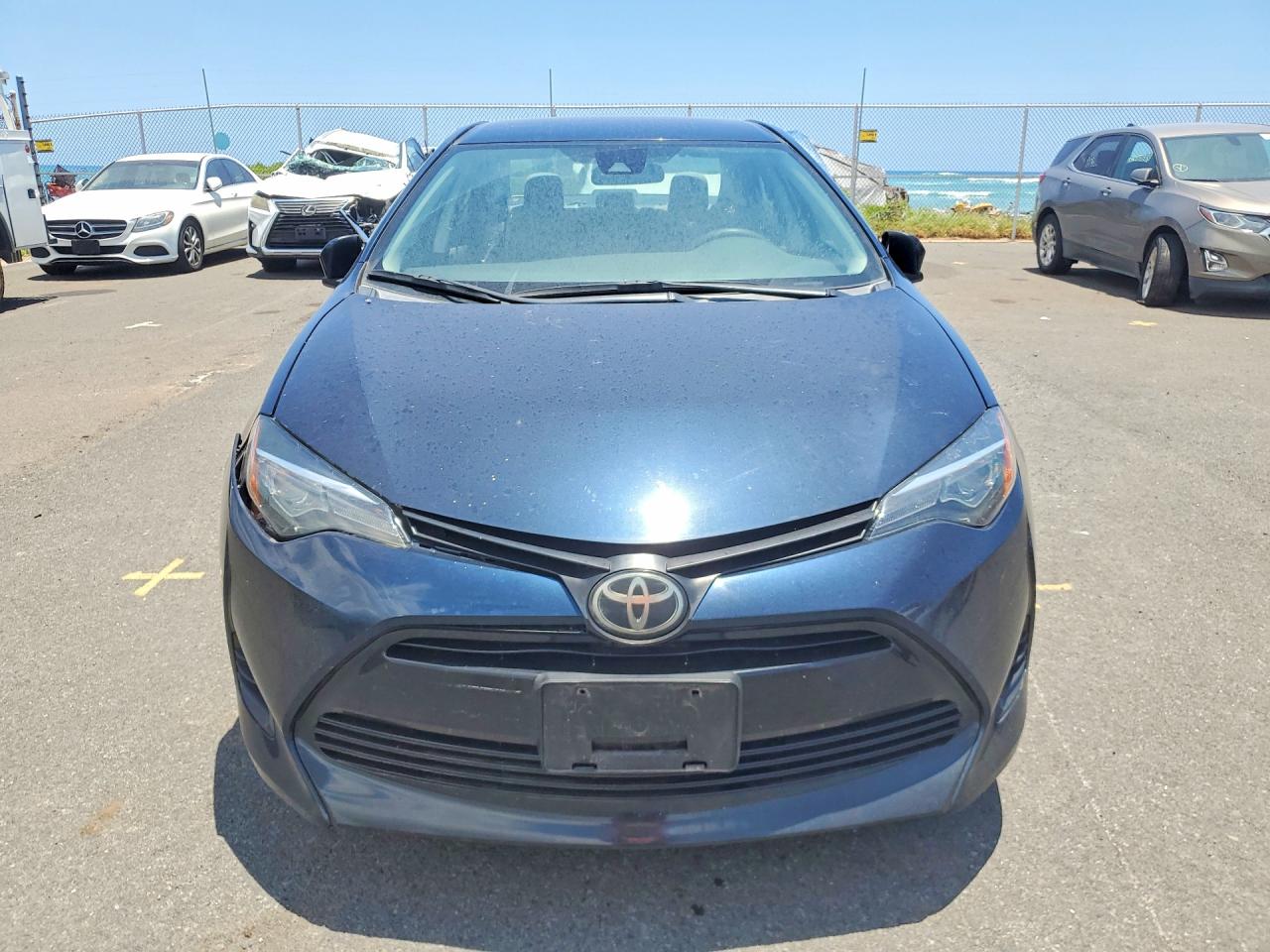 2019 TOYOTA COROLLA L photo 9