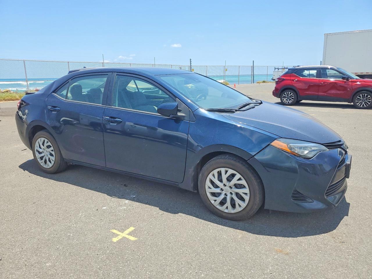 2019 TOYOTA COROLLA L photo 7