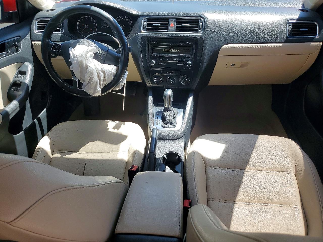 2012 VOLKSWAGEN JETTA SE photo 15