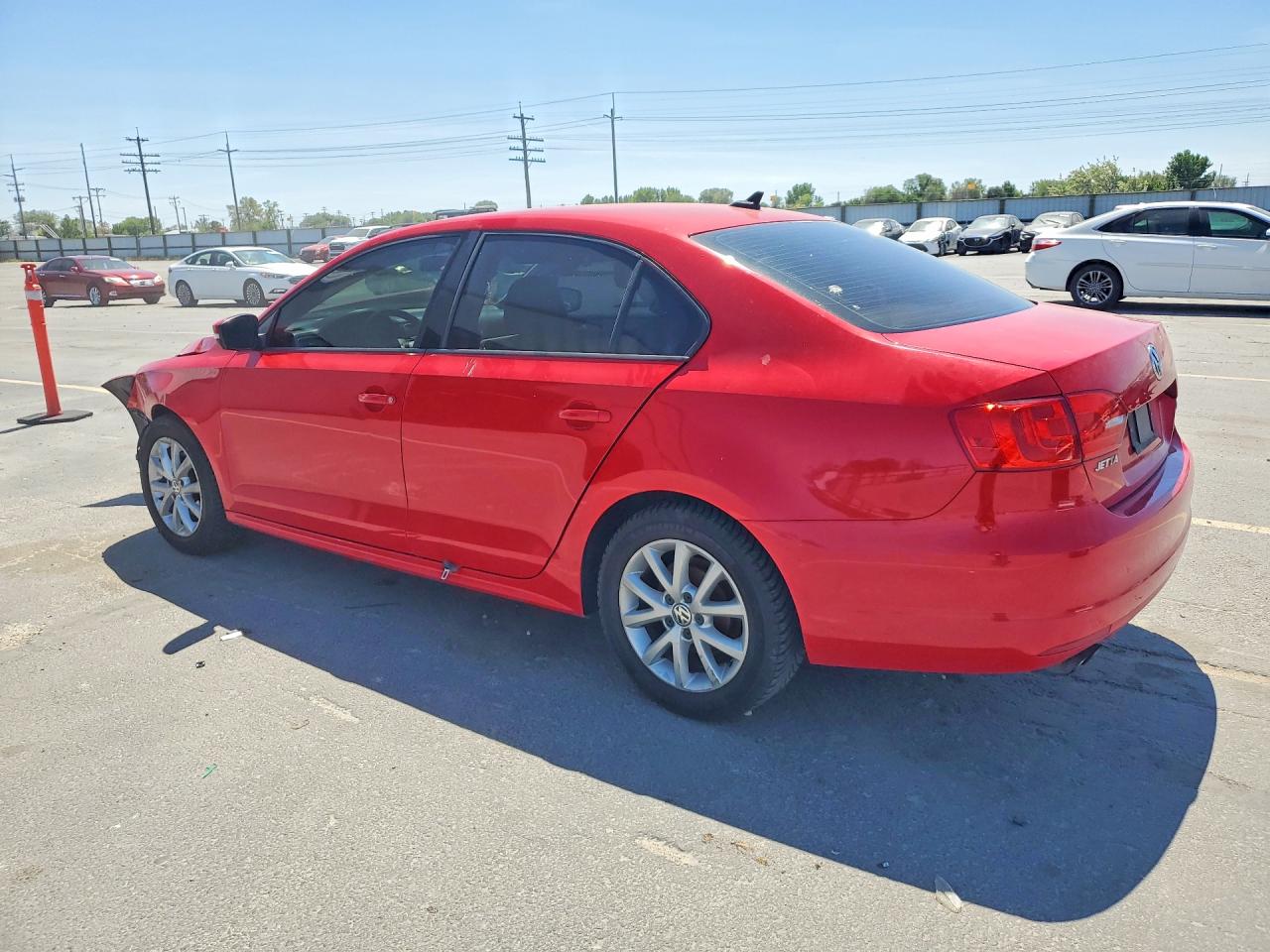 2012 VOLKSWAGEN JETTA SE photo 3