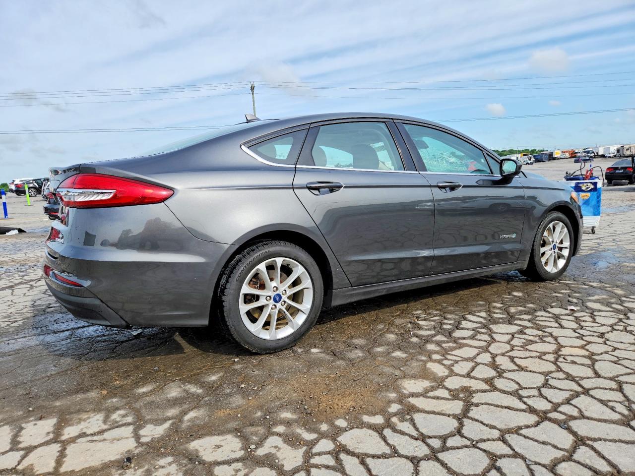 2019 FORD FUSION SE photo 3