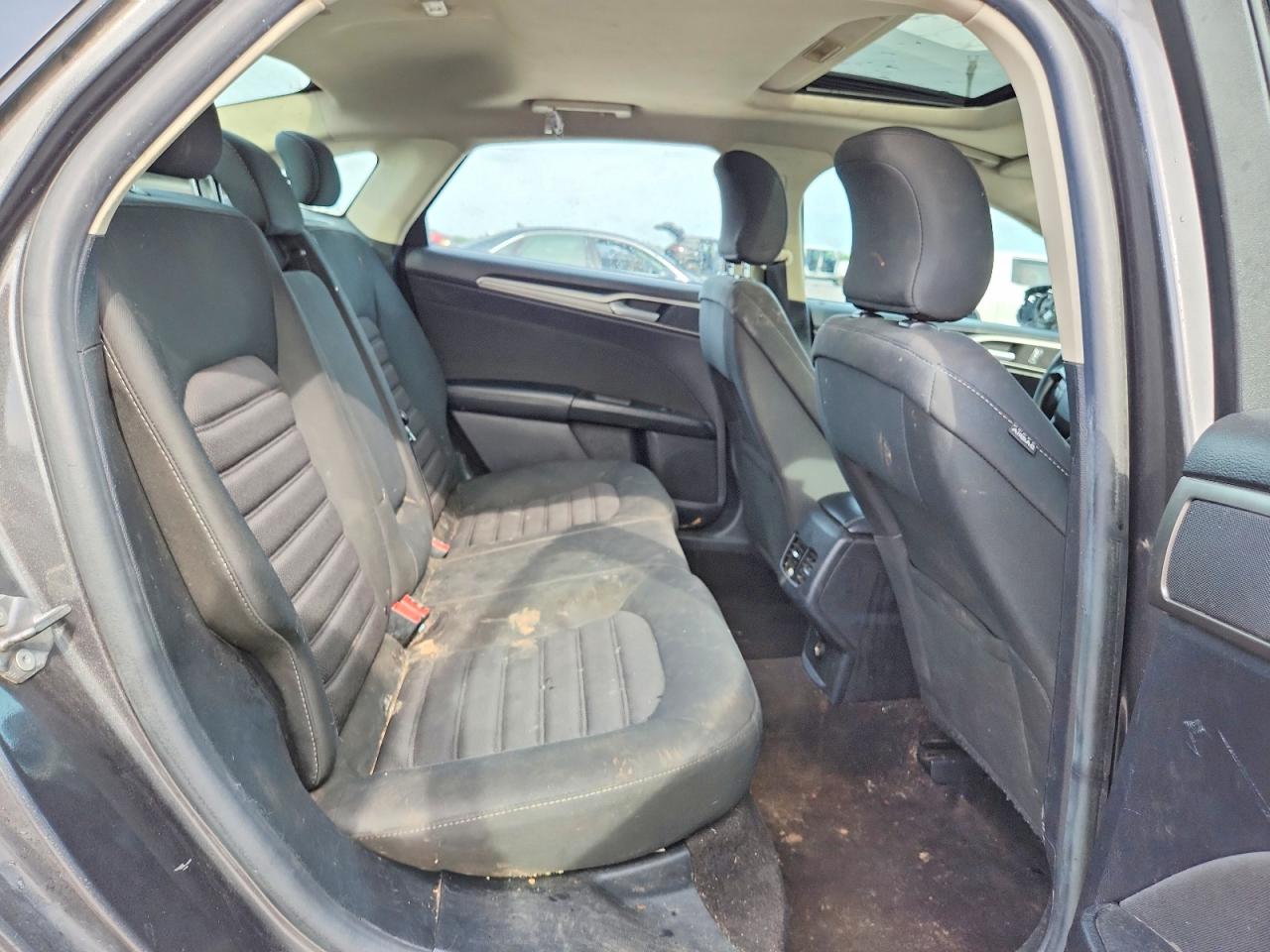 2019 FORD FUSION SE photo 10