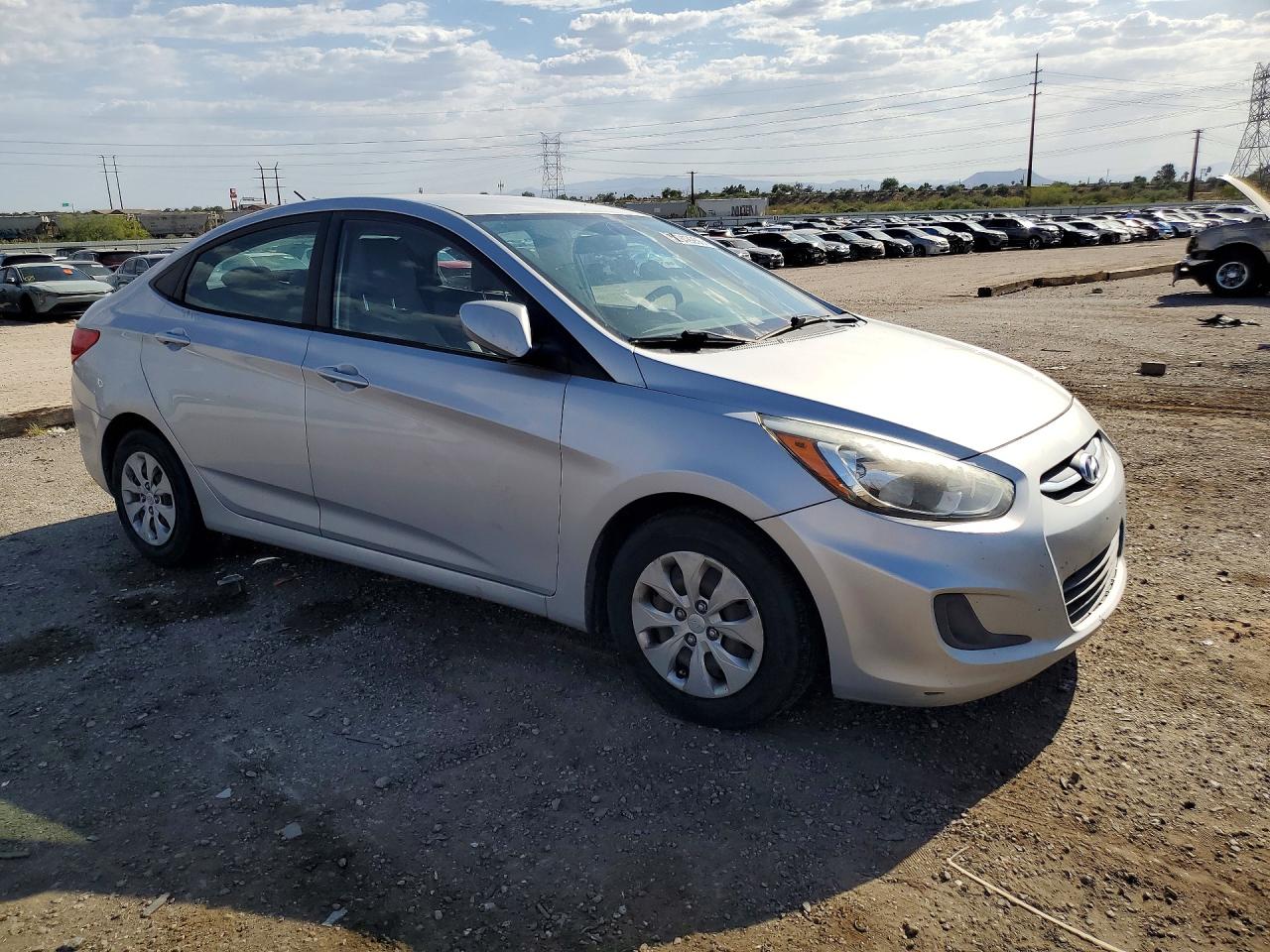 2015 HYUNDAI ACCENT GLS photo 7