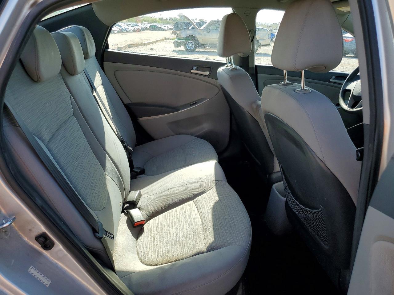 2015 HYUNDAI ACCENT GLS photo 19