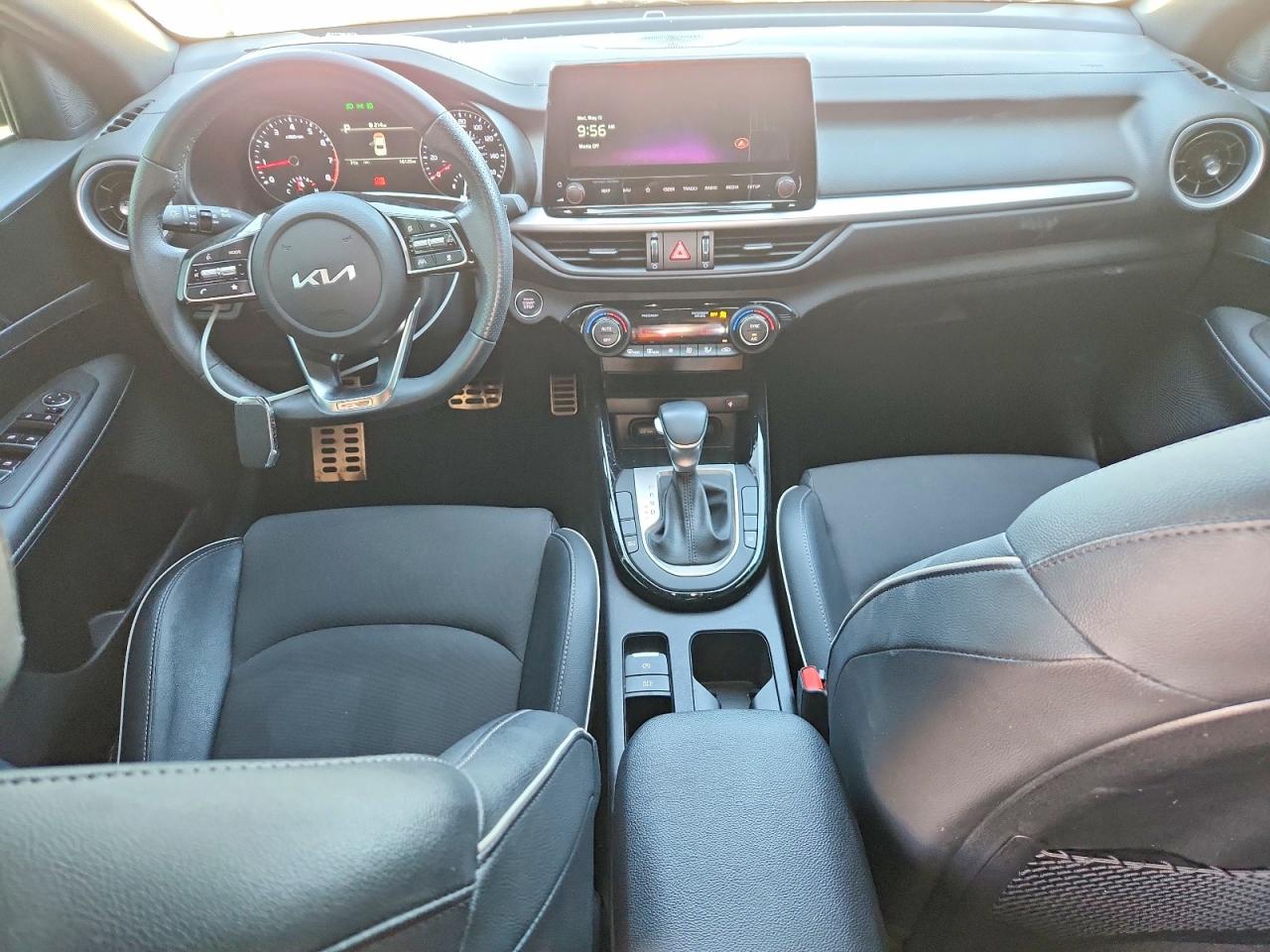 2024 KIA FORTE GT LINE photo 22
