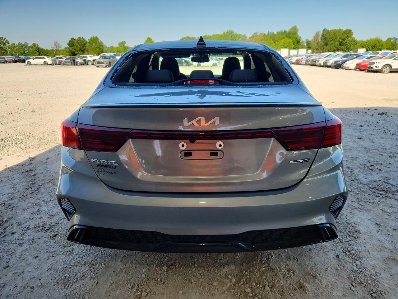 2024 KIA FORTE GT LINE photo 16
