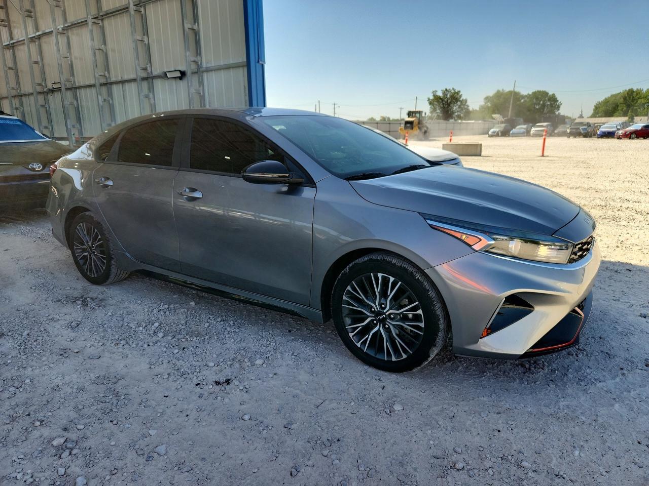 2024 KIA FORTE GT LINE photo 10