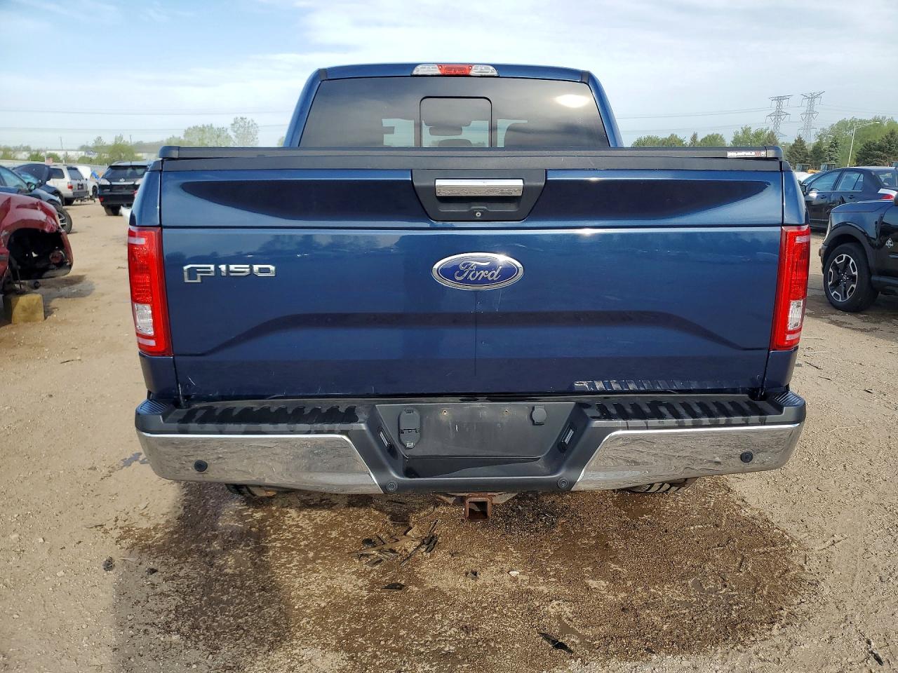 2015 FORD F150 SUPERCREW photo 11