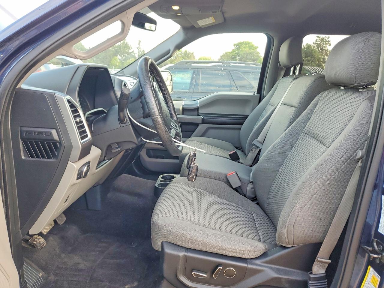 2015 FORD F150 SUPERCREW photo 13