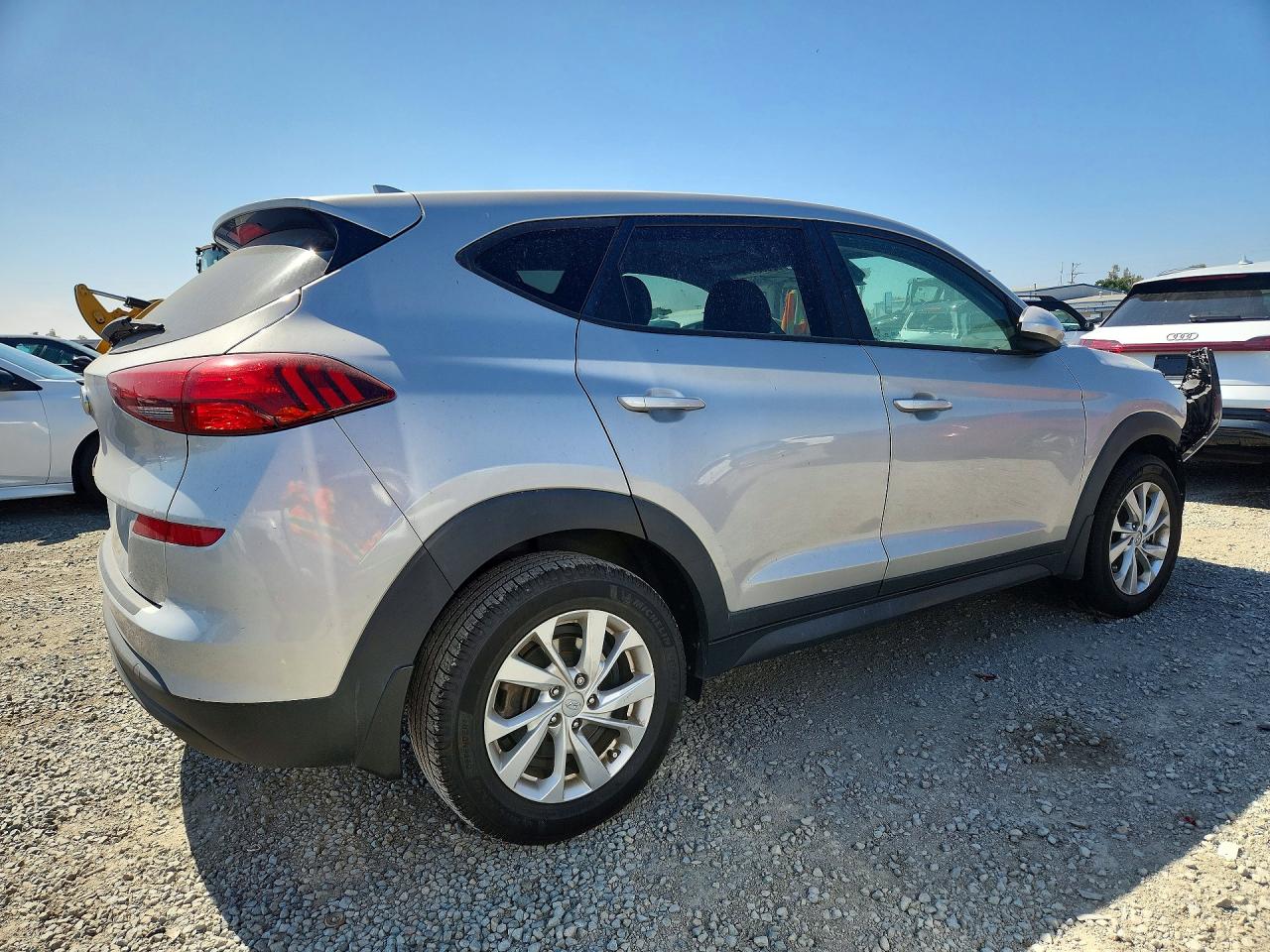 2021 HYUNDAI TUCSON SE photo 5