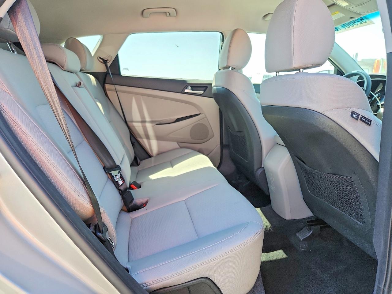 2021 HYUNDAI TUCSON SE photo 21
