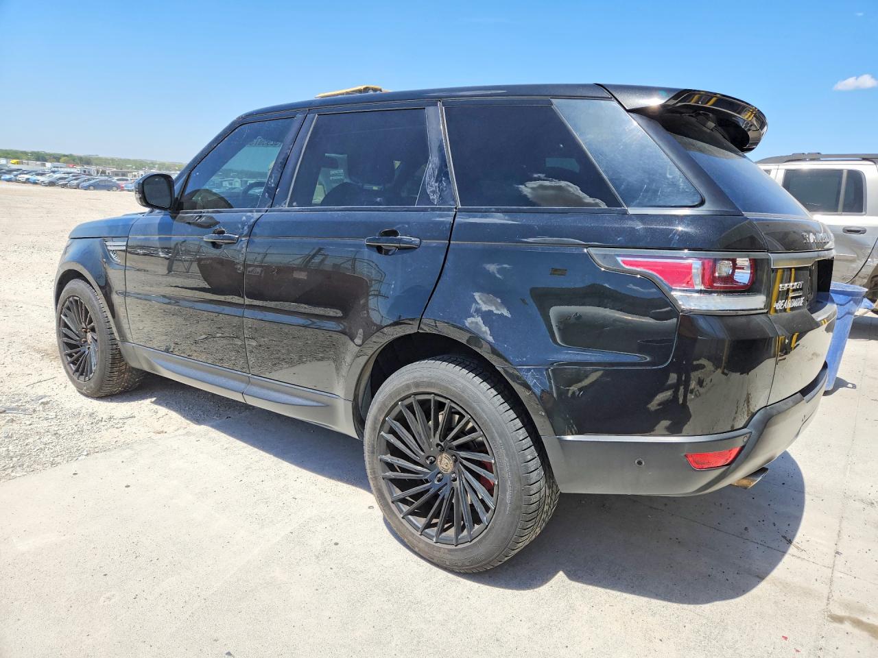 2016 LAND ROVER RANGE ROVER SPORT HSE photo 3
