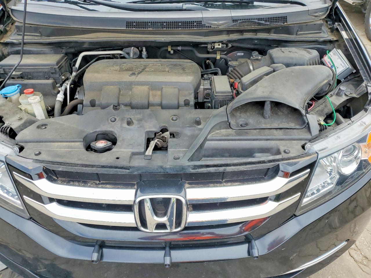 2016 HONDA ODYSSEY SE photo 21