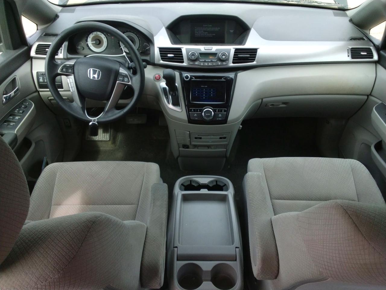 2016 HONDA ODYSSEY SE photo 15