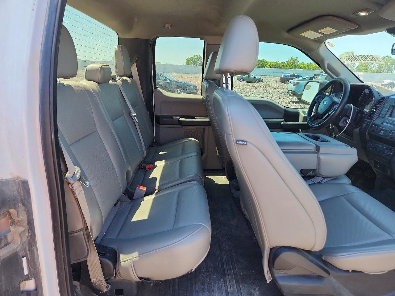 2019 FORD F150 photo 28