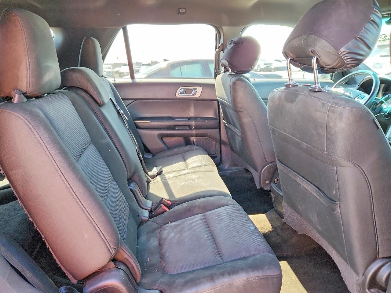2015 FORD EXPLORER XLT photo 21