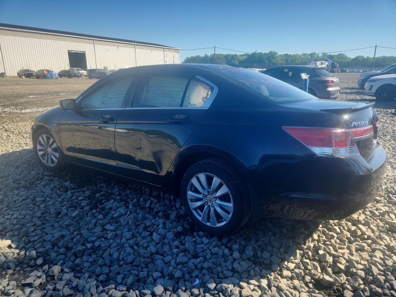 2011 HONDA ACCORD EXL photo 3
