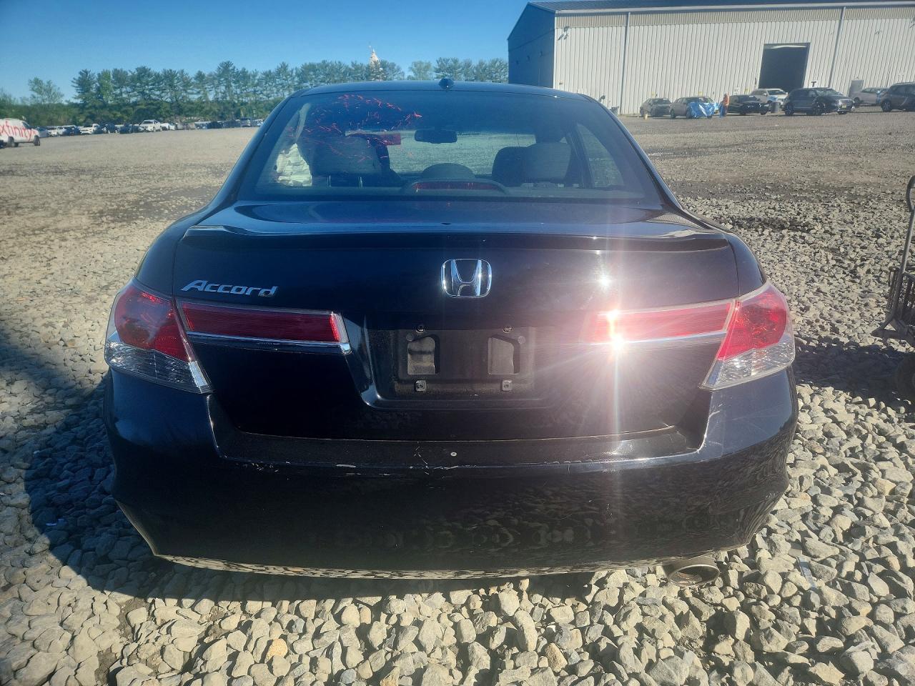 2011 HONDA ACCORD EXL photo 11