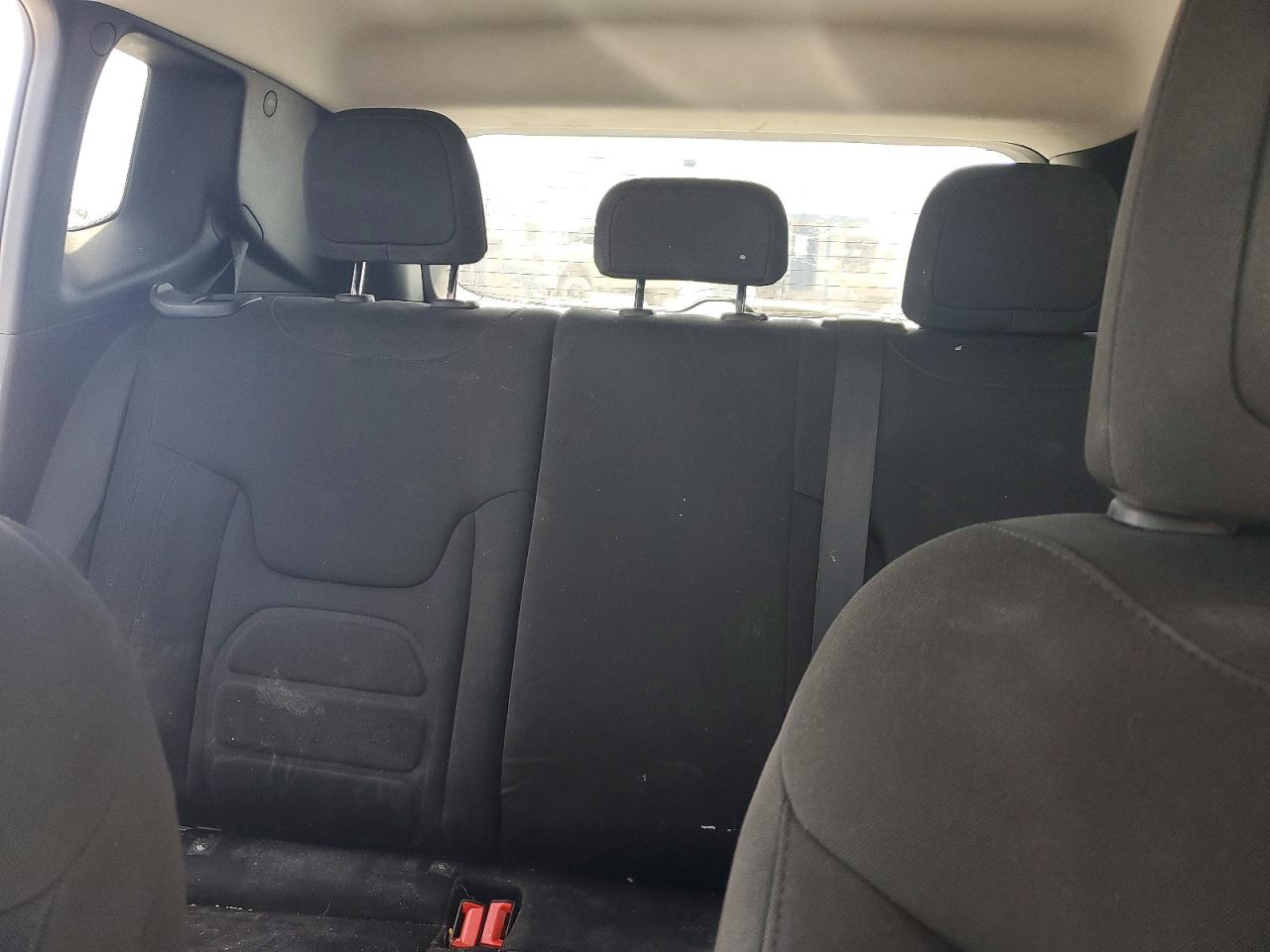 2019 JEEP RENEGADE LATITUDE photo 19