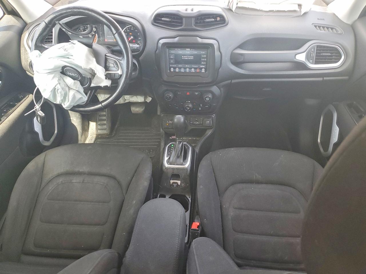 2019 JEEP RENEGADE LATITUDE photo 15