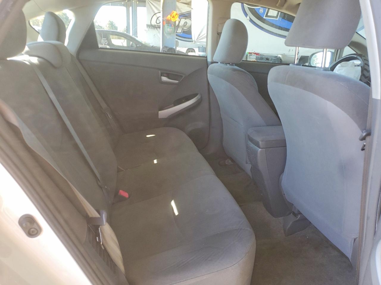 2011 TOYOTA PRIUS ONE photo 28