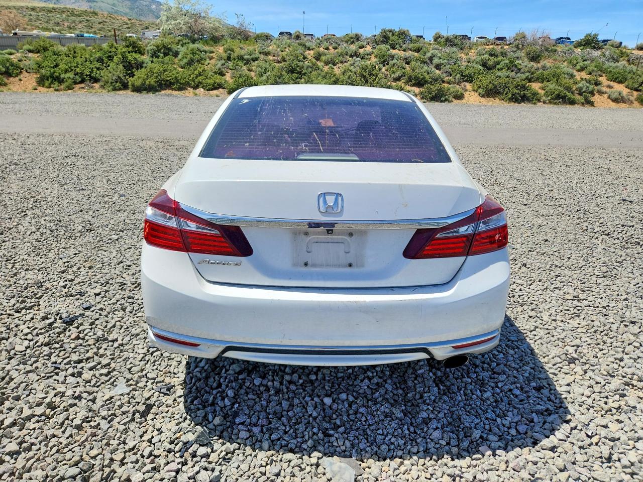 2016 HONDA ACCORD LX photo 11