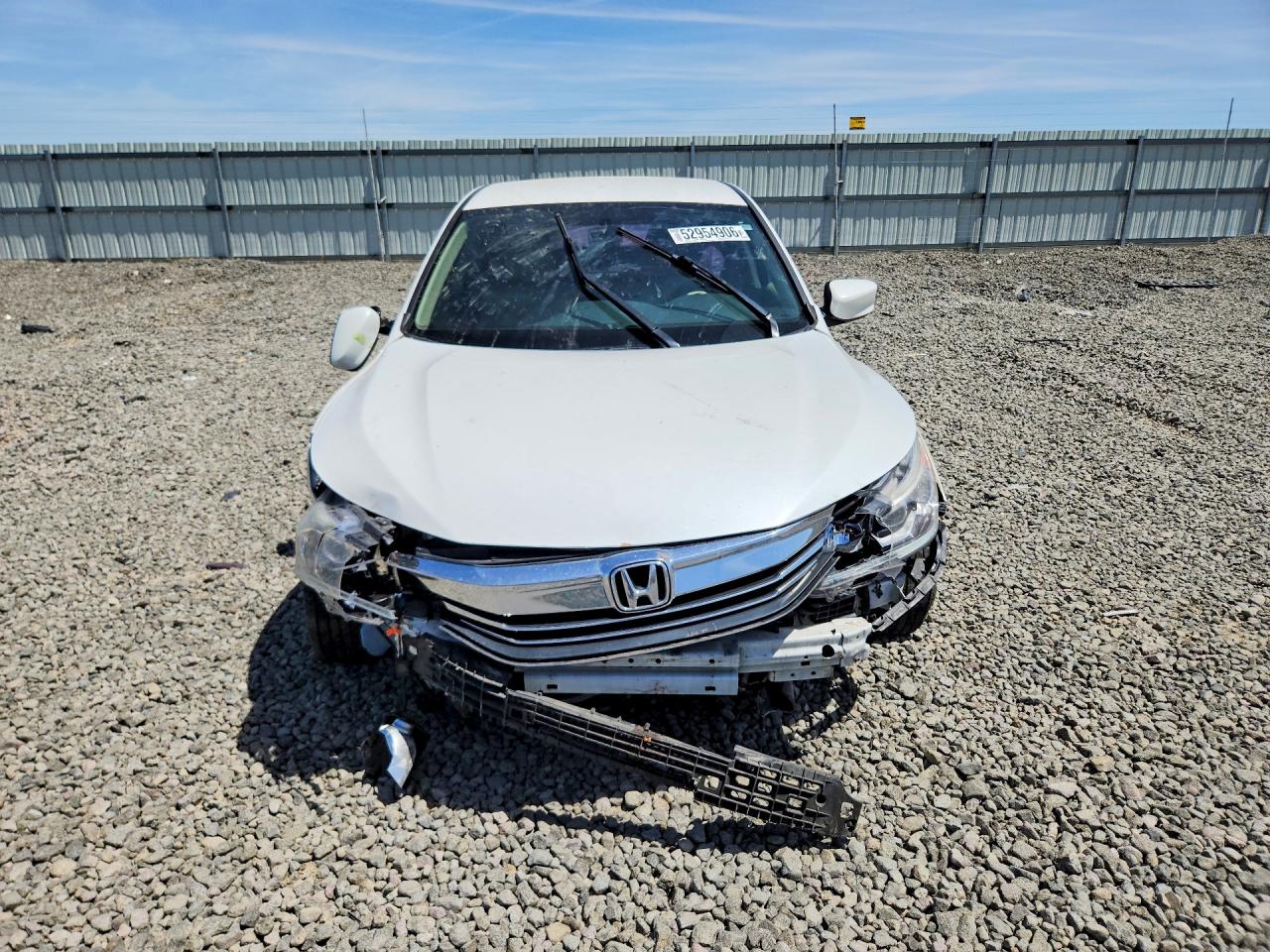 2016 HONDA ACCORD LX photo 9