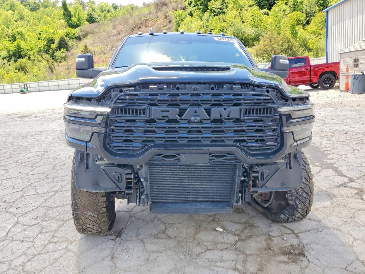 2025 RAM 2500 LIMITED photo 9