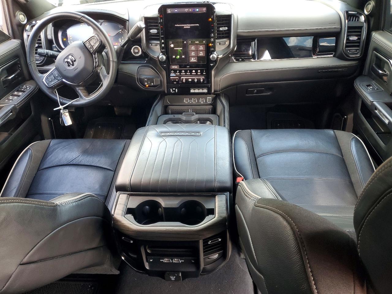 2025 RAM 2500 LIMITED photo 15