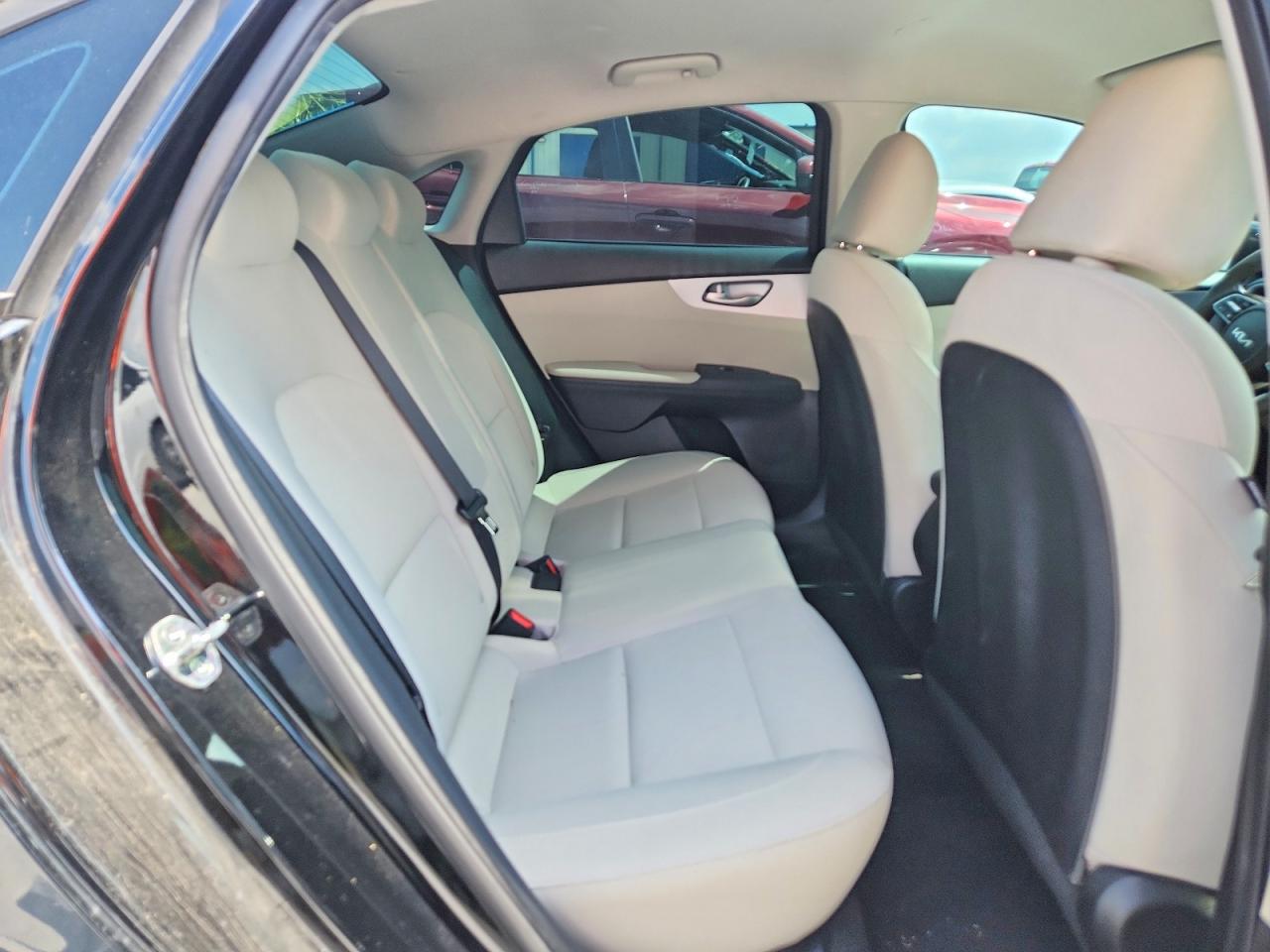 2023 KIA FORTE LXS photo 10