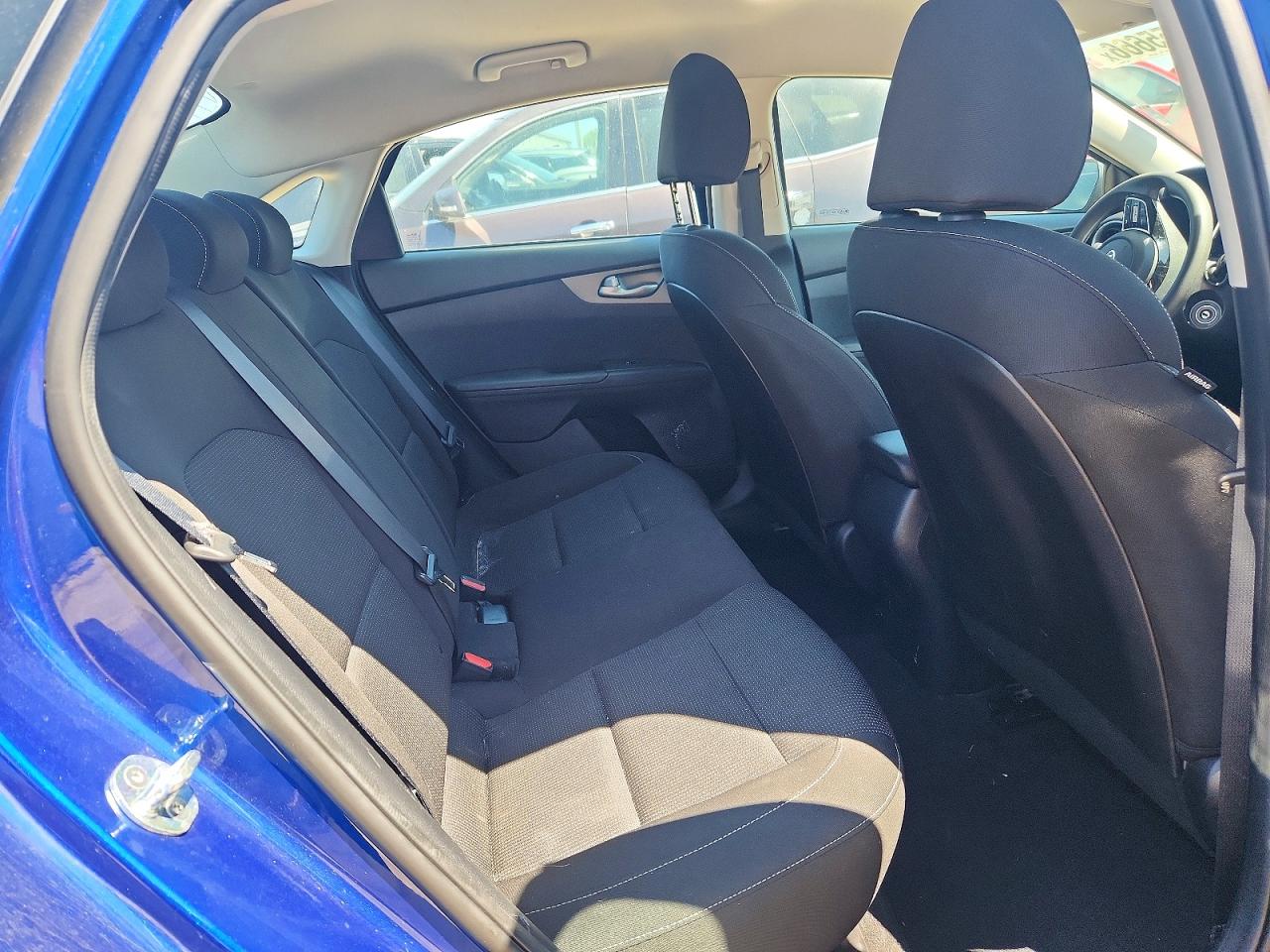 2021 KIA FORTE LXS photo 10