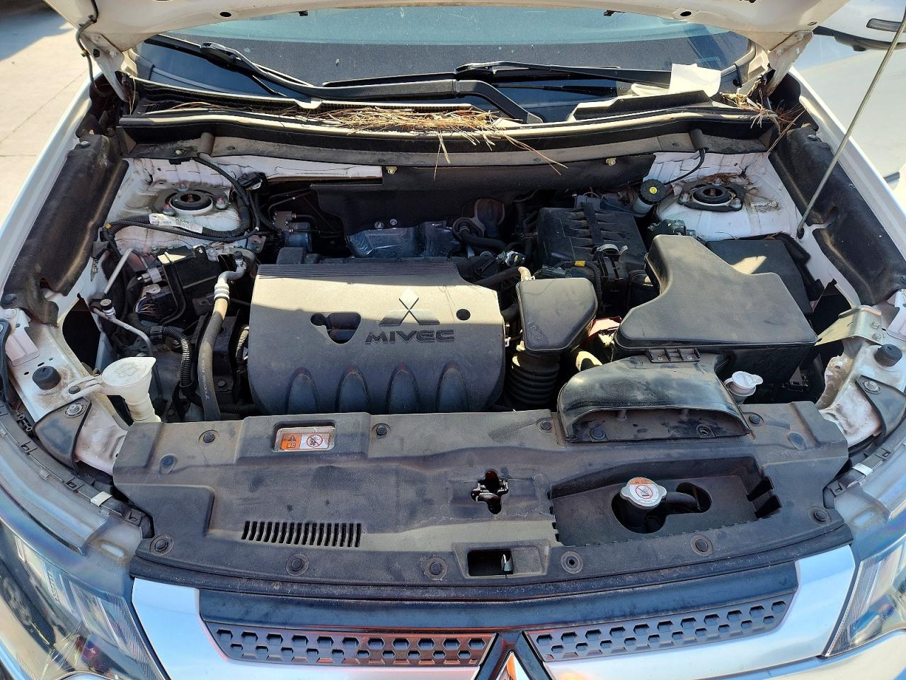 2019 MITSUBISHI OUTLANDER SE photo 21