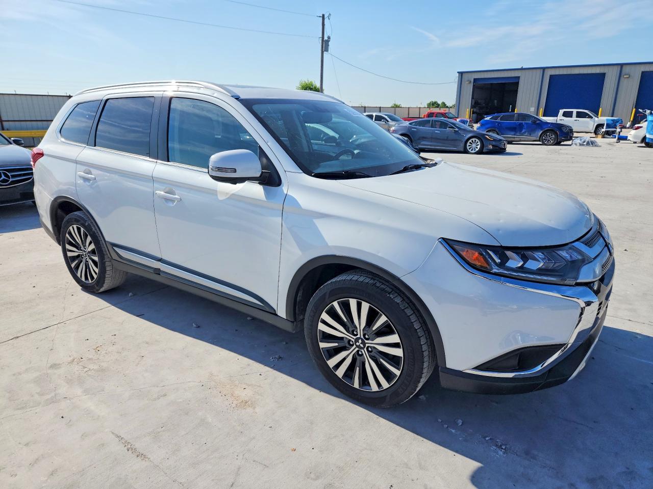 2019 MITSUBISHI OUTLANDER SE photo 7