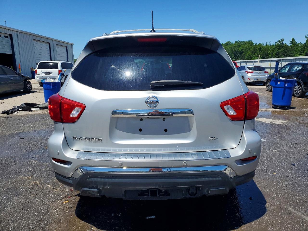 2017 NISSAN PATHFINDER SL photo 11