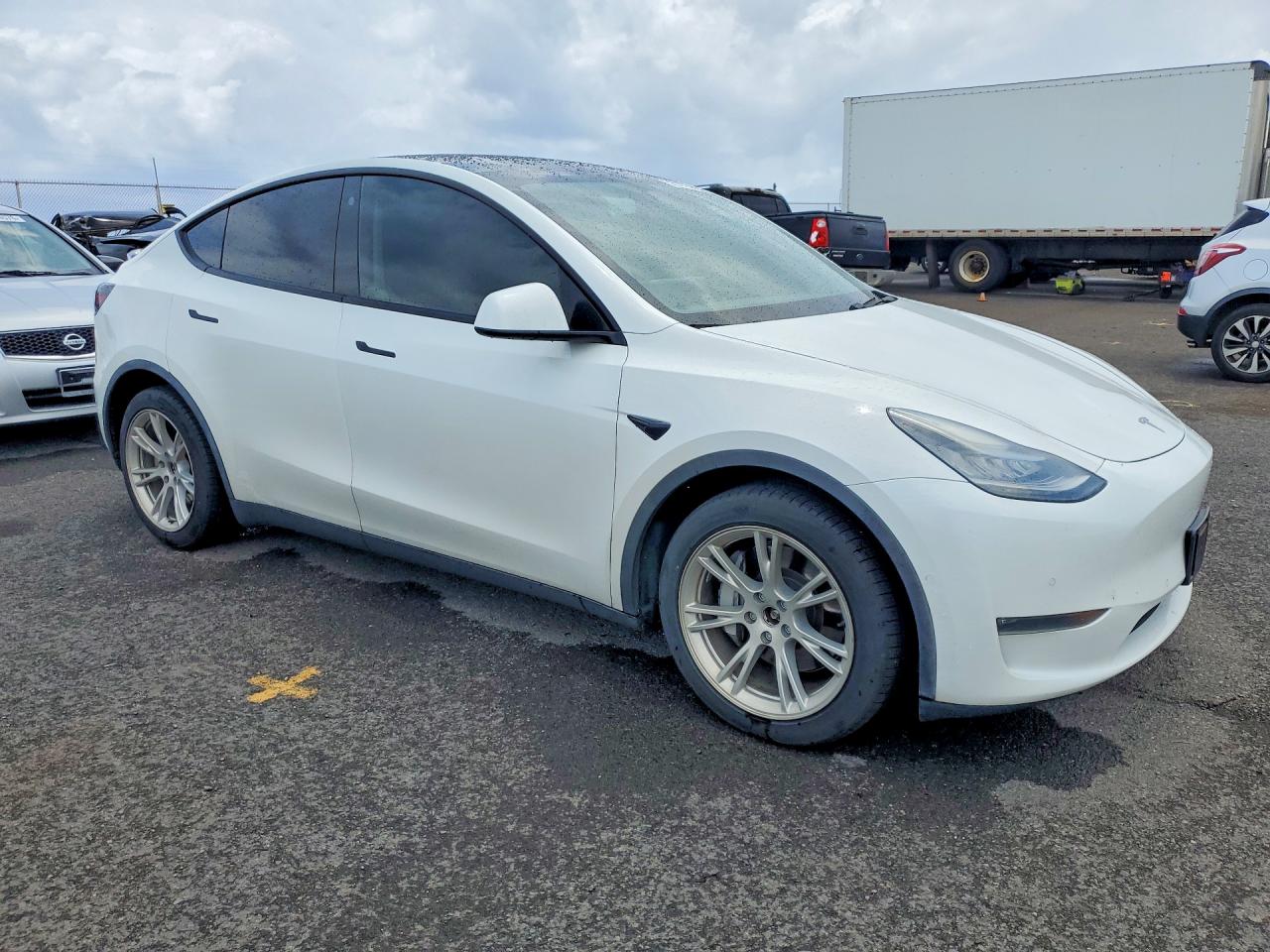 2021 TESLA MODEL Y photo 7