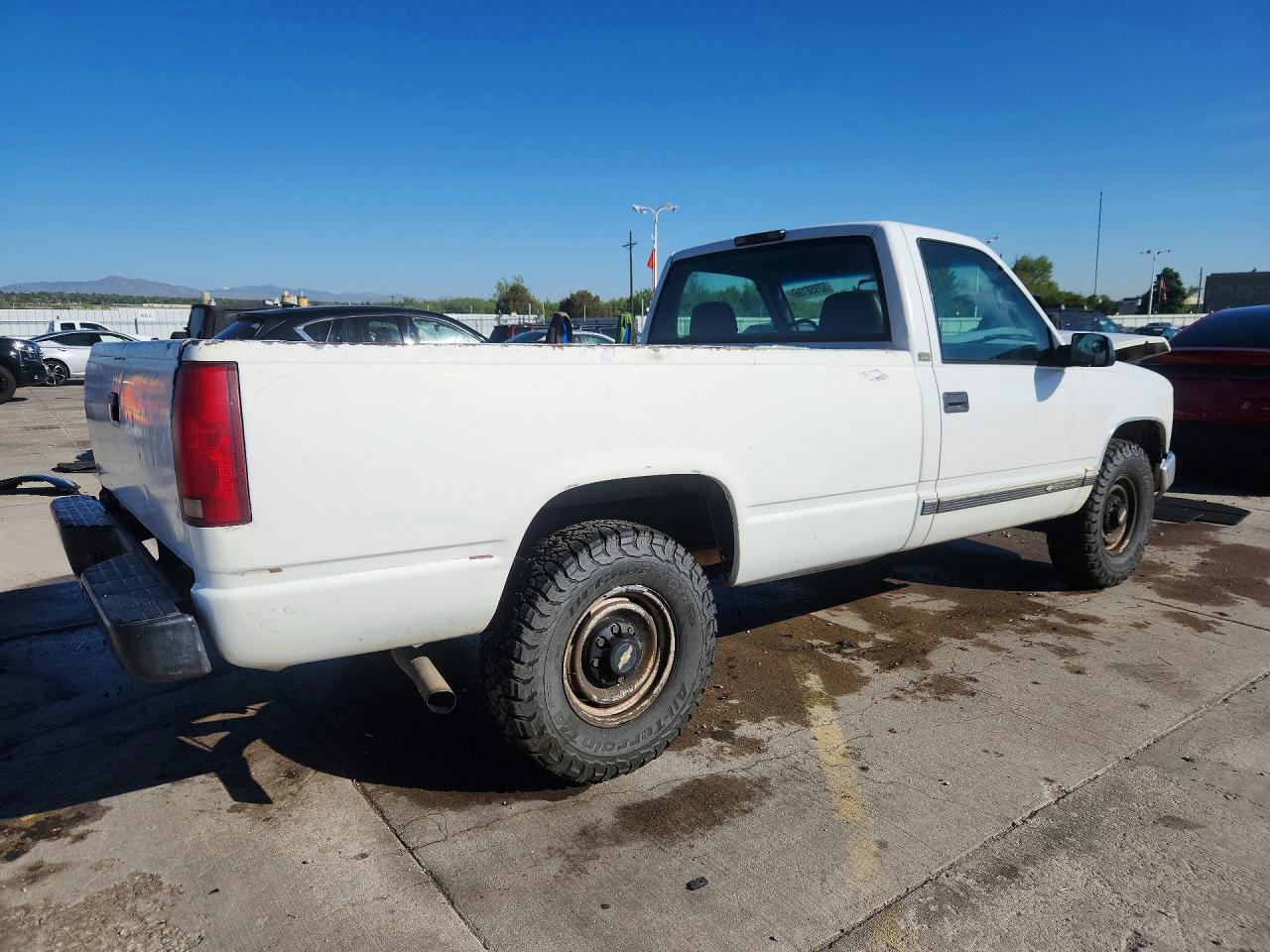 1996 CHEVROLET GMT-400 C2500 photo 5