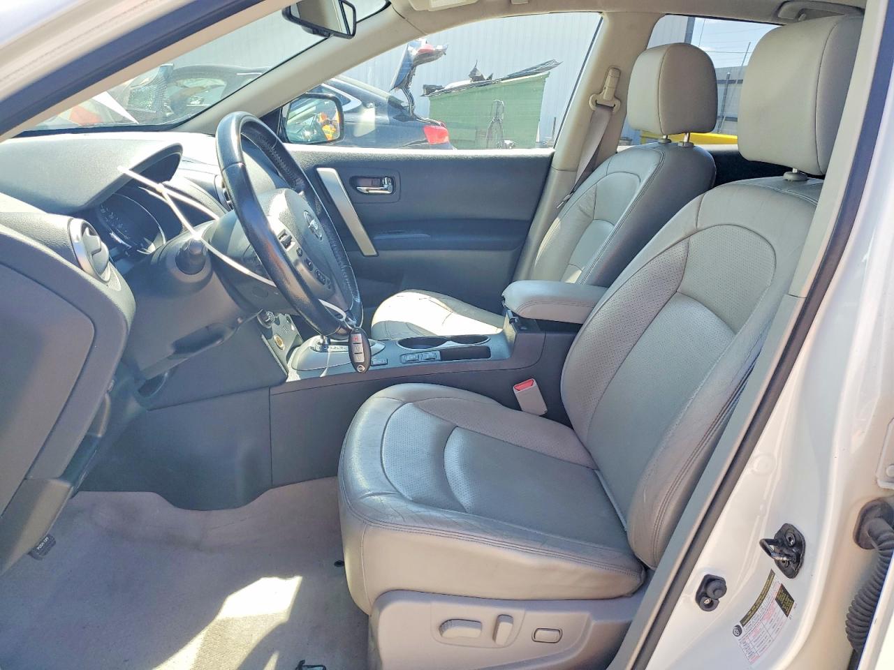 2013 NISSAN ROGUE S photo 13
