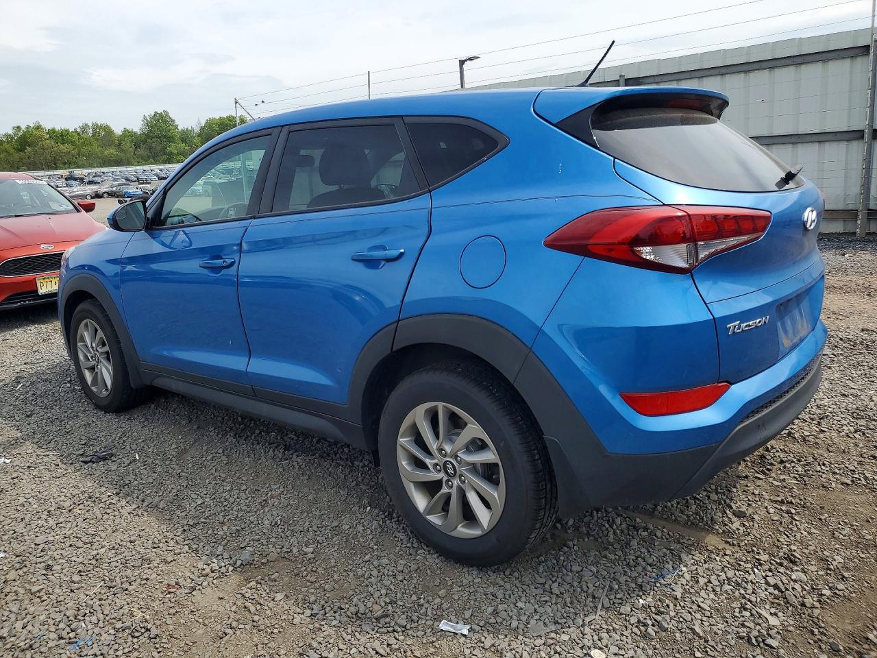 2018 HYUNDAI TUCSON SE photo 3