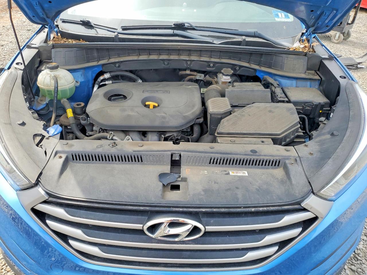 2018 HYUNDAI TUCSON SE photo 23