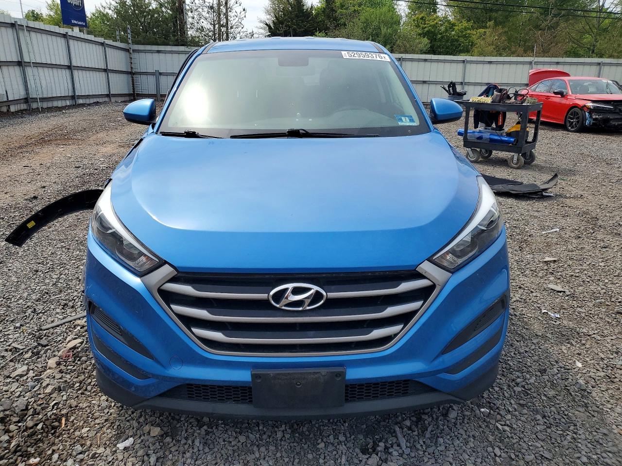 2018 HYUNDAI TUCSON SE photo 9