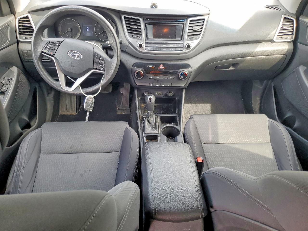 2018 HYUNDAI TUCSON SE photo 15