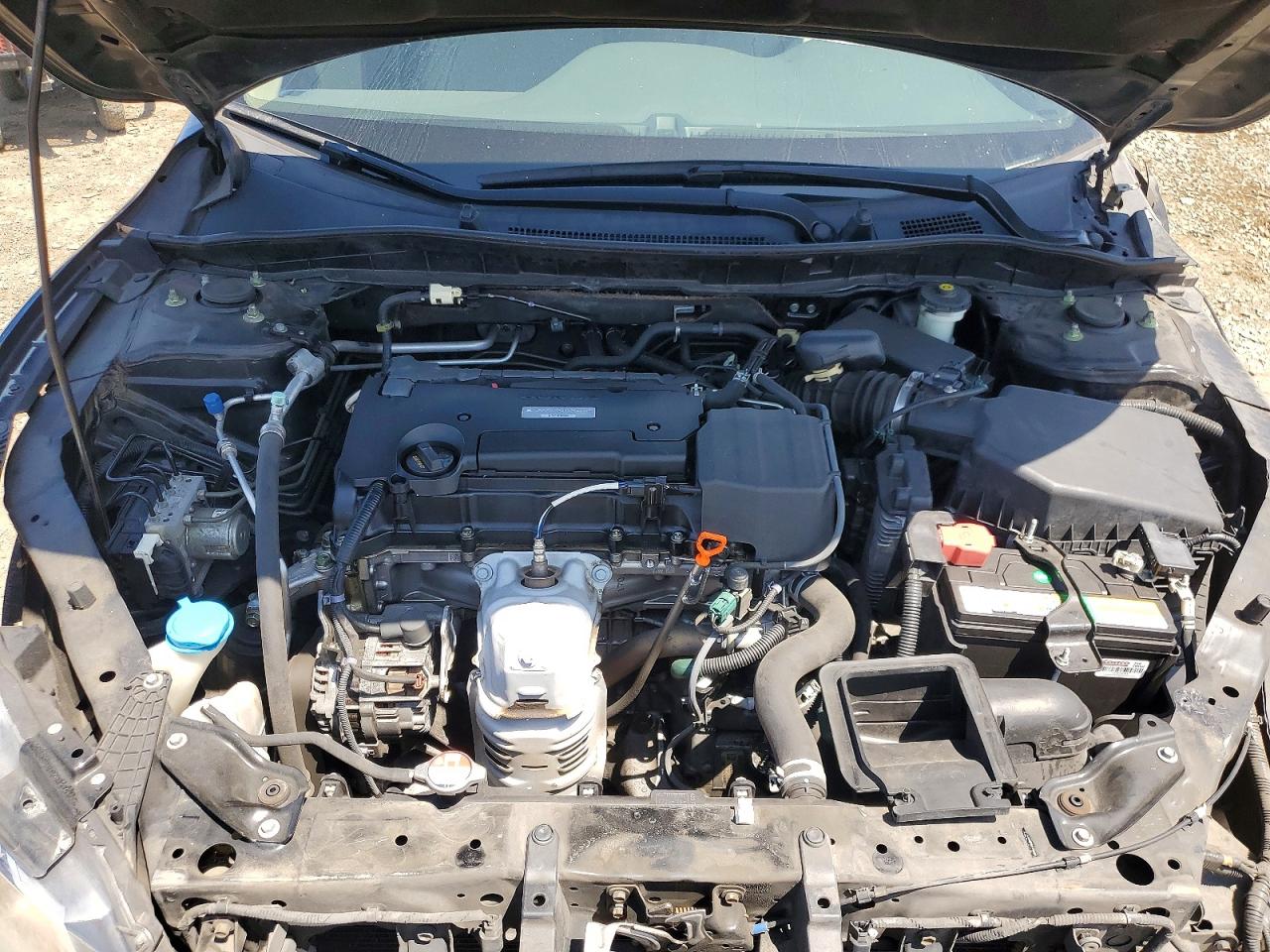 2017 HONDA ACCORD LX photo 21