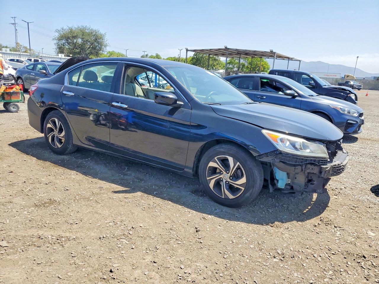 2017 HONDA ACCORD LX photo 7