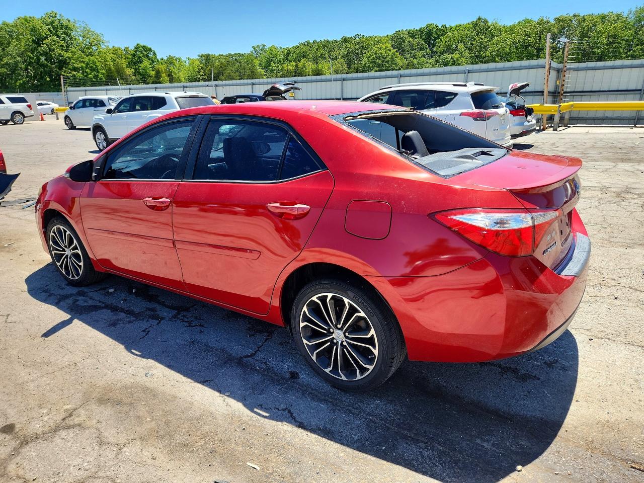 2016 TOYOTA COROLLA S PLUS photo 3