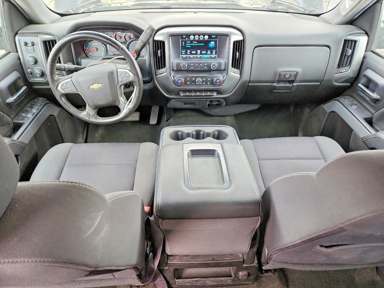 2018 CHEVROLET SILVERADO K1500 LT photo 8