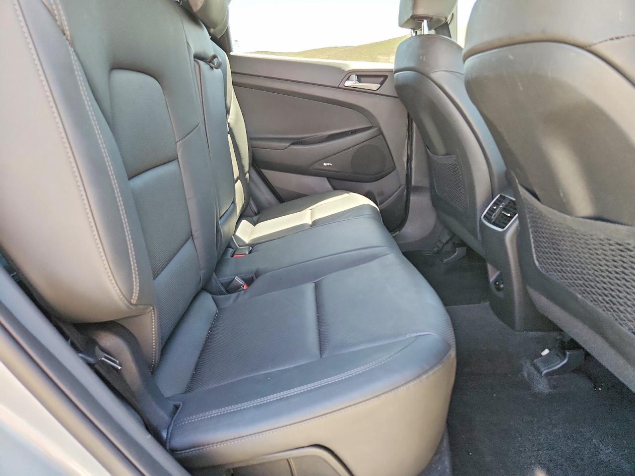 2019 HYUNDAI TUCSON LIMITED photo 11