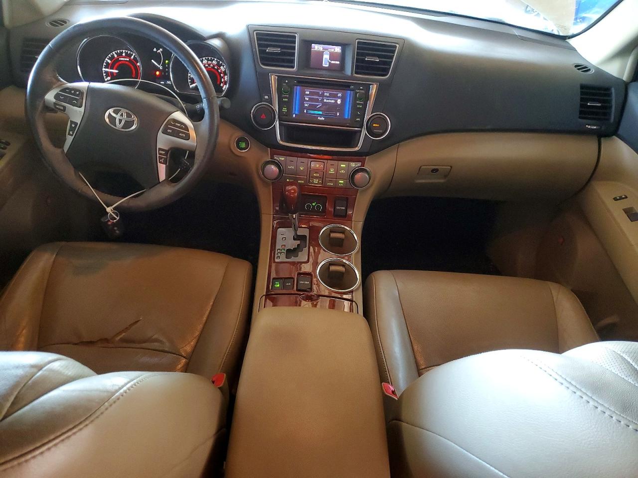 2013 TOYOTA HIGHLANDER LIMITED photo 15