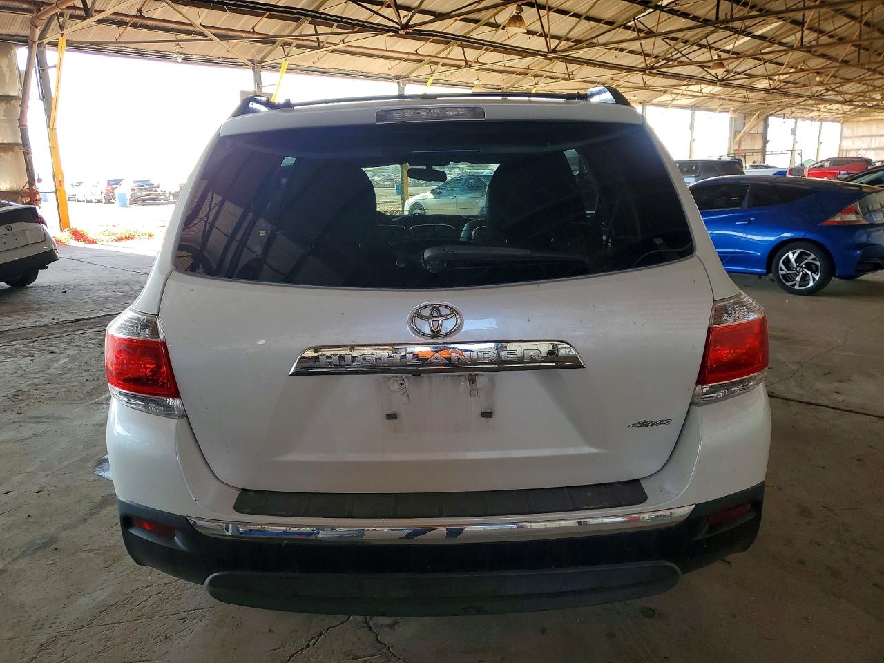 2013 TOYOTA HIGHLANDER LIMITED photo 11