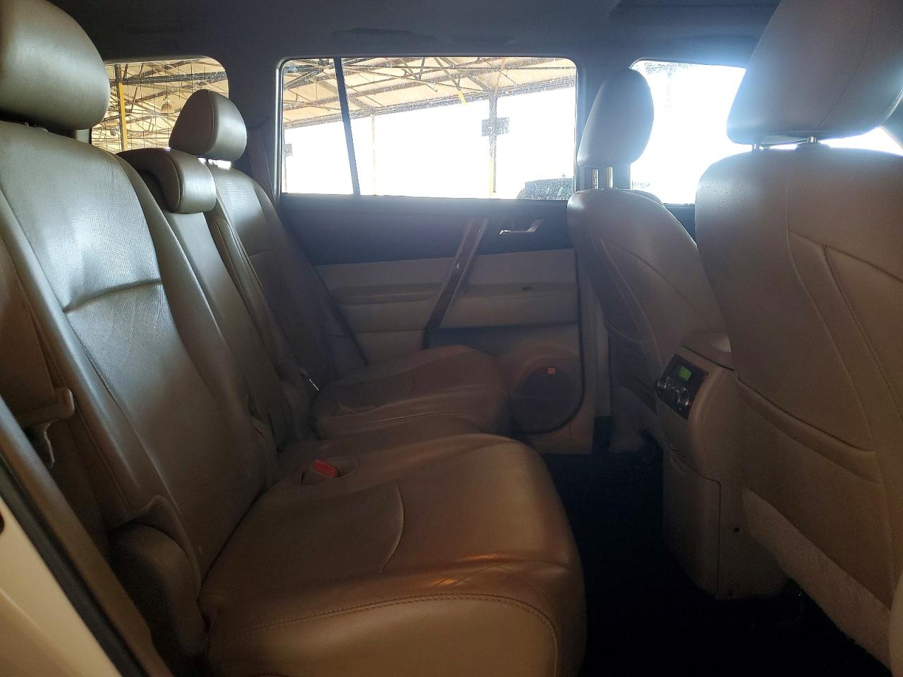 2013 TOYOTA HIGHLANDER LIMITED photo 21
