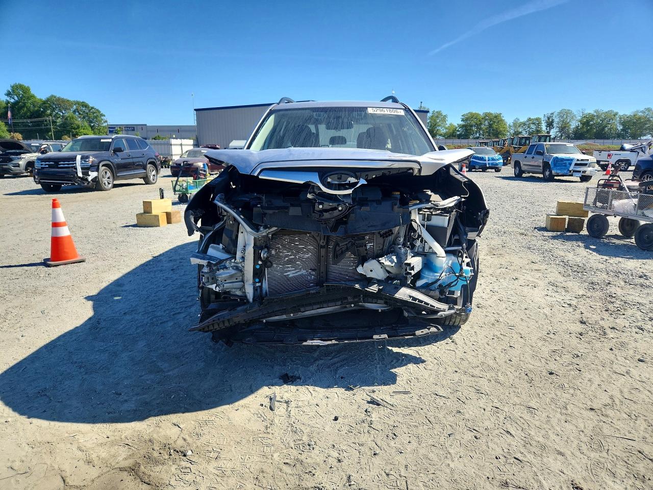 2021 SUBARU FORESTER photo 13